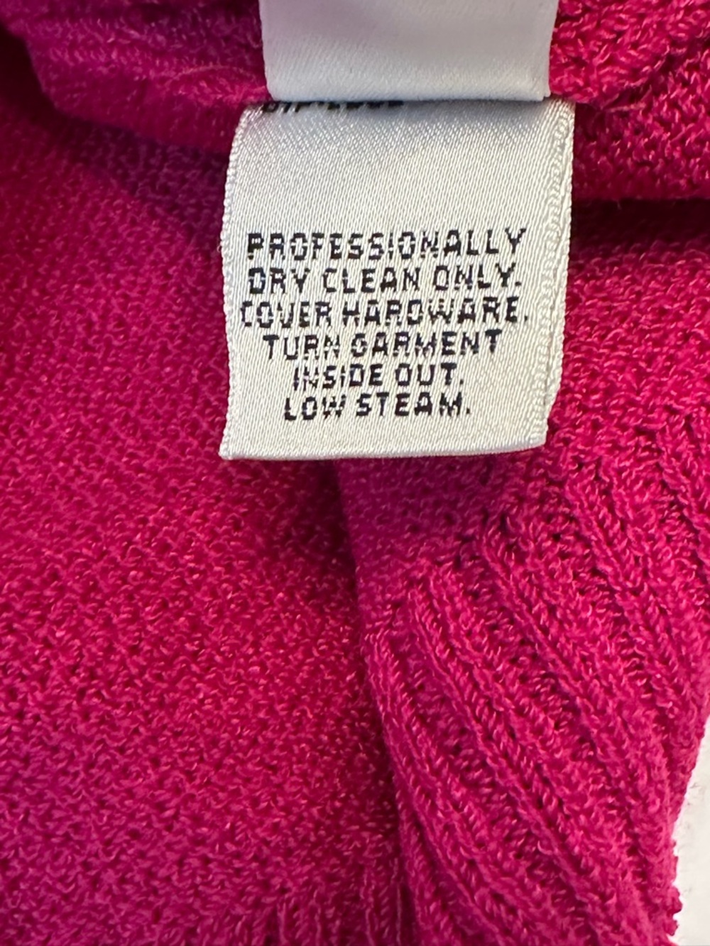 St John Sport Santana Knit Sweater Pink V-Neck 3/4 Sleeve Size S Luxury Classic - Picture 6 of 14